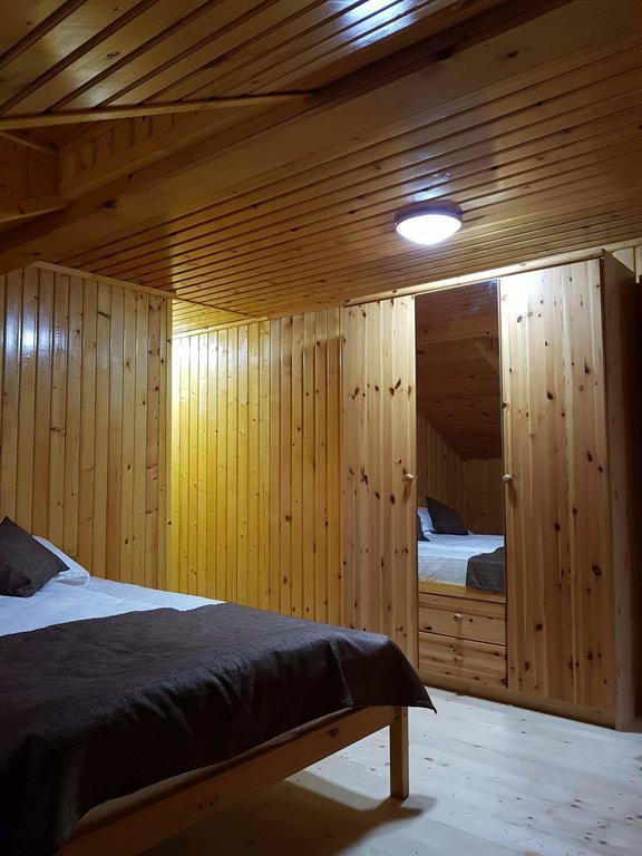 Cabana Sarmis Costesti エクステリア 写真