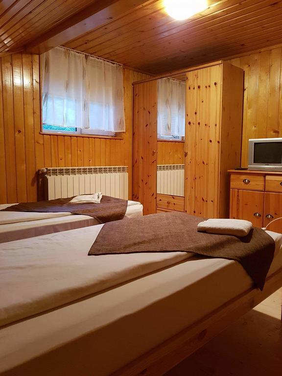 Cabana Sarmis Costesti エクステリア 写真
